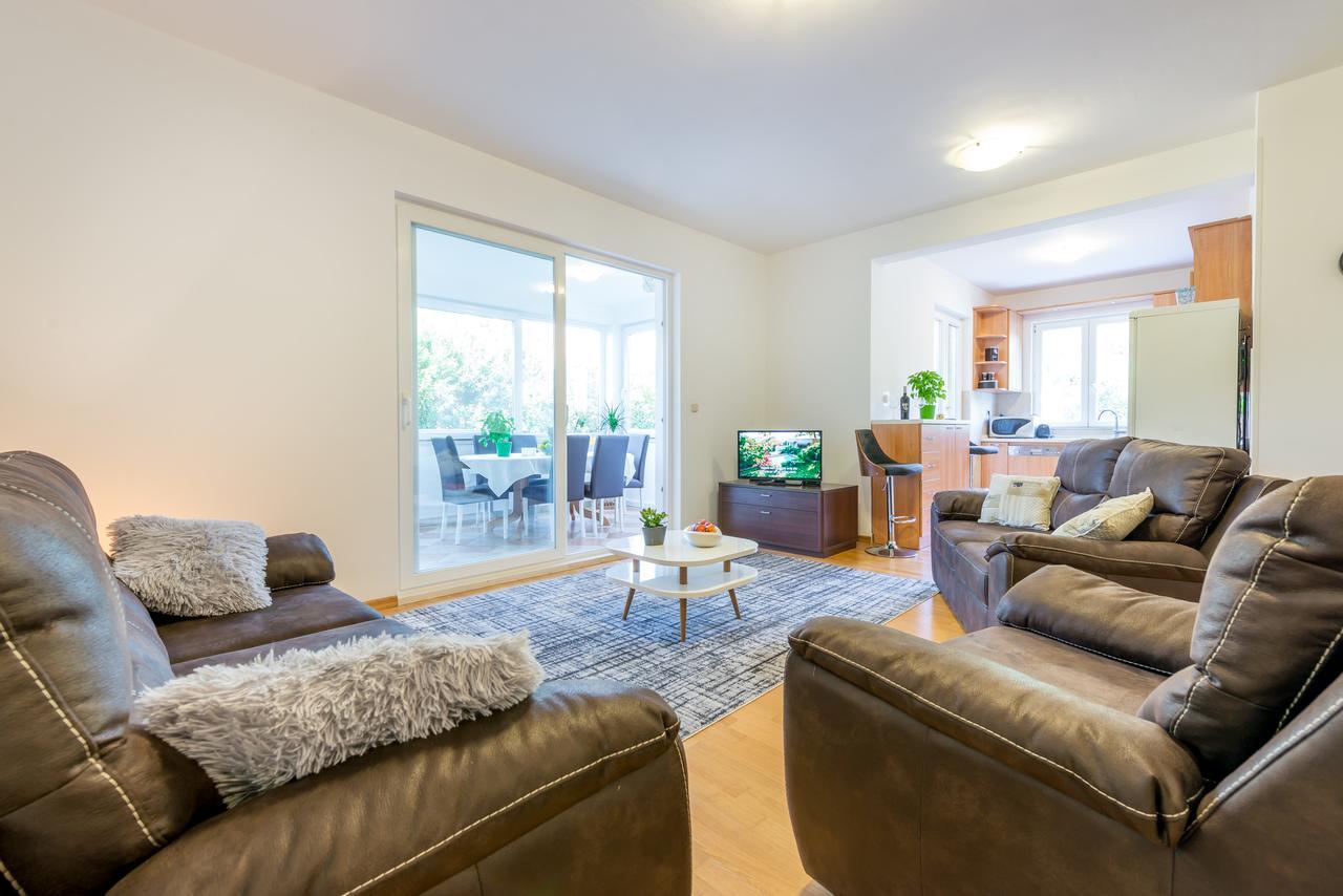 דוברובניק Apartment With Terrace And Mini Pool Green Gold מראה חיצוני תמונה